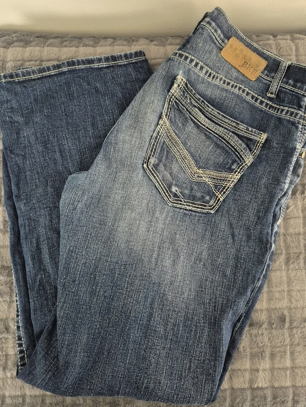 Buckle BKE Derek 34R Bootcut Jeans in Dark Blue Denim